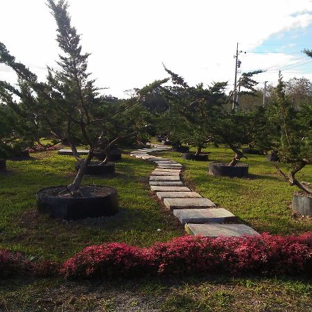 Du Du Hao B&B Луйє Екстер'єр фото