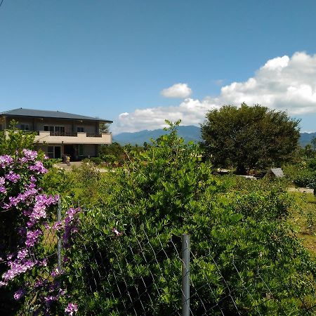 Du Du Hao B&B Луйє Екстер'єр фото